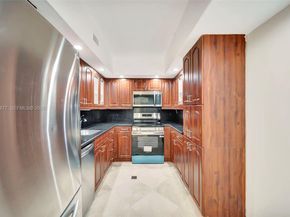 1985 S Ocean Dr 20A, Hallandale Beach FL 33009