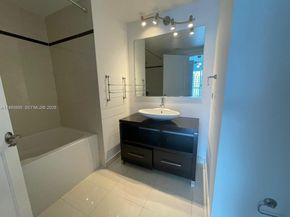 480 NE 30th St 1403, Miami FL 33137