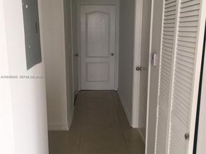 5091 NW 7th St 602, Miami FL 33126