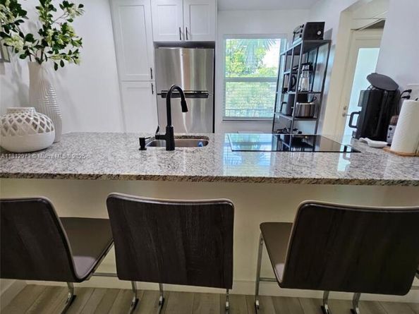 9081 Lime Bay Blvd 302, Tamarac FL 33321