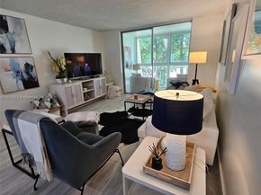 9081 Lime Bay Blvd 302, Tamarac FL 33321