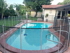 6963 Seagrape Ter, Miami Lakes FL 33014