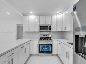 1010 NE 140th St, North Miami FL 33161
