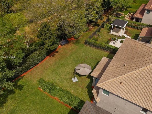 4075 Cascade Ter, Weston FL 33332