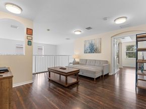 4075 Cascade Ter, Weston FL 33332
