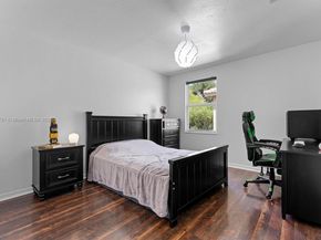 4075 Cascade Ter, Weston FL 33332