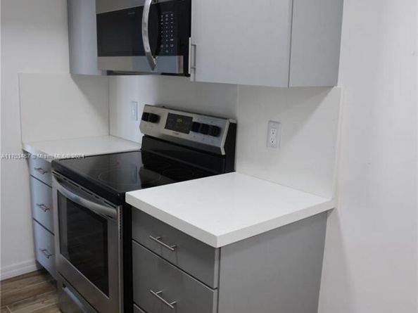 4400 Hillcrest Dr 604A, Hollywood FL 33021