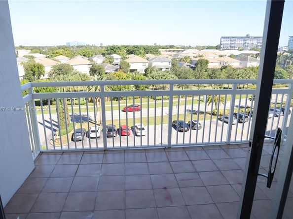 4400 Hillcrest Dr 604A, Hollywood FL 33021