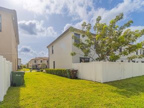 10966 W 33rd Way, Hialeah FL 33018