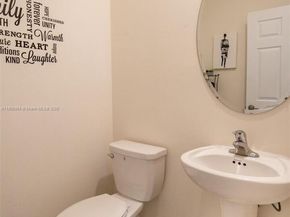 10966 W 33rd Way, Hialeah FL 33018