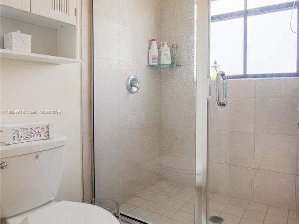 10966 W 33rd Way, Hialeah FL 33018