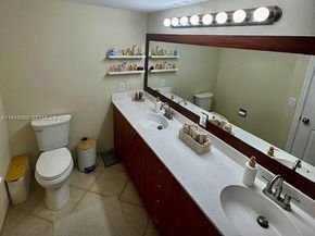 6434 Emerald Dunes Dr 304, West Palm Beach FL 33411