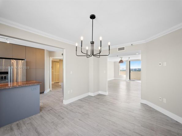 441 Valencia Ave 1201, Coral Gables FL 33134