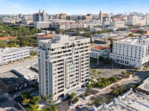 441 Valencia Ave 1201, Coral Gables FL 33134