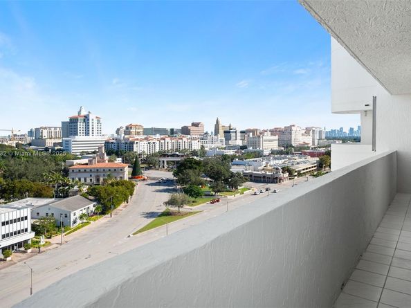 441 Valencia Ave 1201, Coral Gables FL 33134