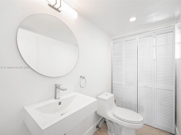 441 Valencia Ave 1201, Coral Gables FL 33134