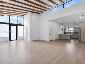 3905 SW 5th St, Coral Gables FL 33134