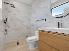 3905 SW 5th St, Coral Gables FL 33134