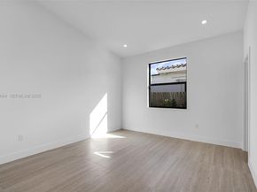 3905 SW 5th St, Coral Gables FL 33134