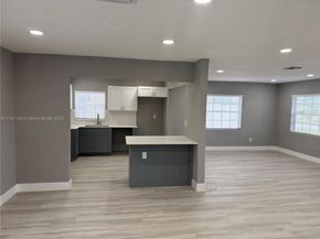 20570 NW 1st Ct, Miami Gardens FL 33169