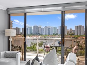 3598 Yacht Club Dr 1004, Aventura FL 33180