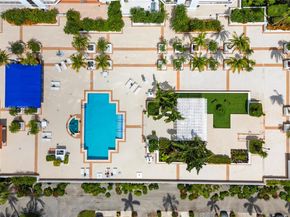 3598 Yacht Club Dr 1004, Aventura FL 33180
