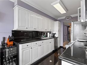 3598 Yacht Club Dr 1004, Aventura FL 33180