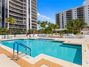3598 Yacht Club Dr 1004, Aventura FL 33180