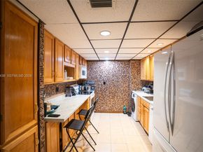 2101 Atlantic Shores Blvd 120, Hallandale Beach FL 33009