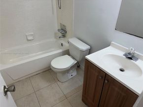 486 NW 165th St Rd B506, Miami FL 33169