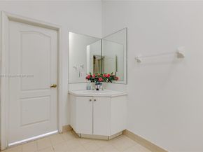 Undisclosed Address #A11835808, Miramar FL 33027