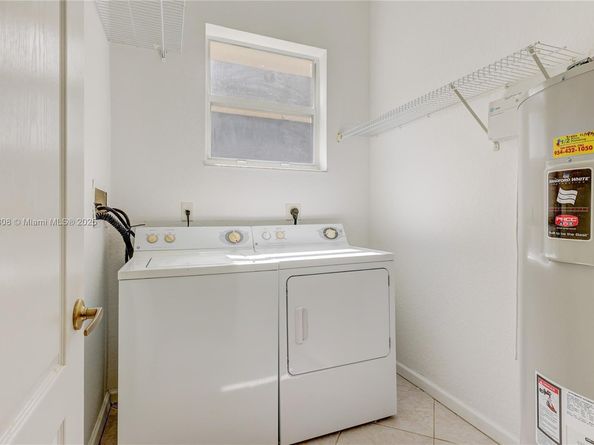 Undisclosed Address #A11835808, Miramar FL 33027