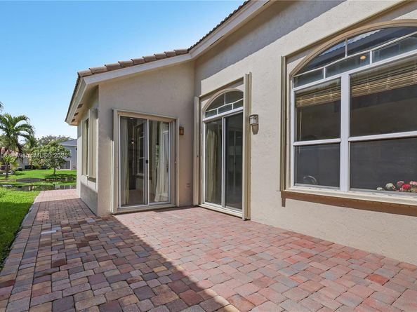 Undisclosed Address #A11835808, Miramar FL 33027
