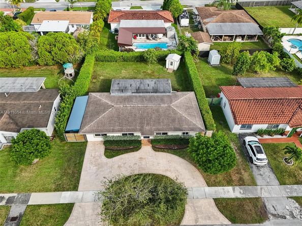 6721 SW 135th Ave, Miami FL 33183