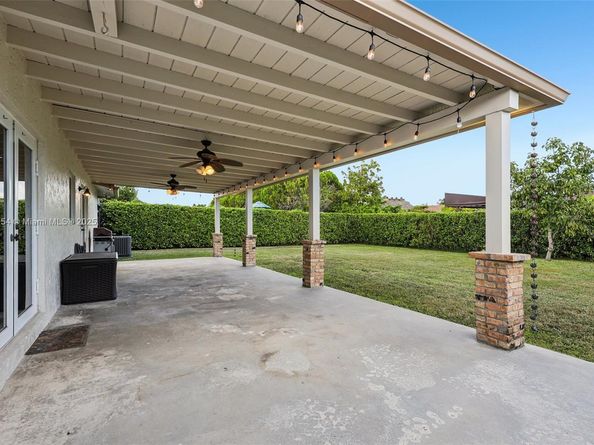 6721 SW 135th Ave, Miami FL 33183