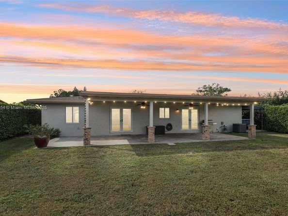 6721 SW 135th Ave, Miami FL 33183