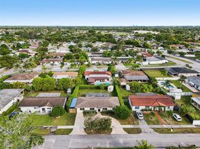 6721 SW 135th Ave, Miami FL 33183