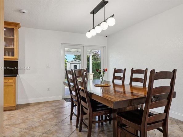 6721 SW 135th Ave, Miami FL 33183