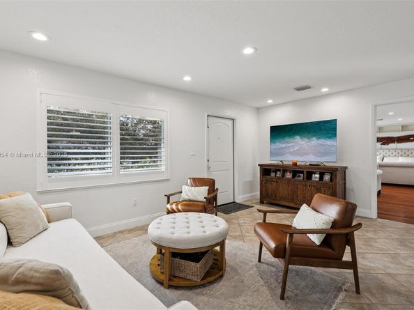 6721 SW 135th Ave, Miami FL 33183