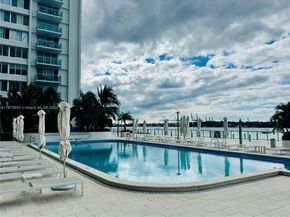 1000 West Ave 1504, Miami Beach FL 33139
