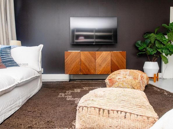 1000 West Ave 1504, Miami Beach FL 33139