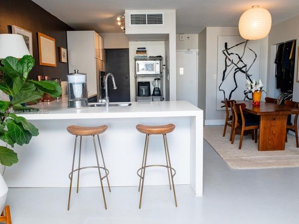 1000 West Ave 1504, Miami Beach FL 33139