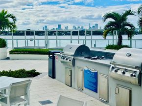 1000 West Ave 1504, Miami Beach FL 33139