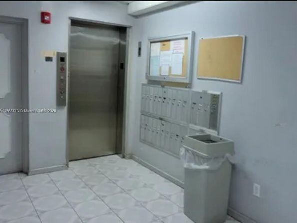1220 71st St 35, Miami Beach FL 33141