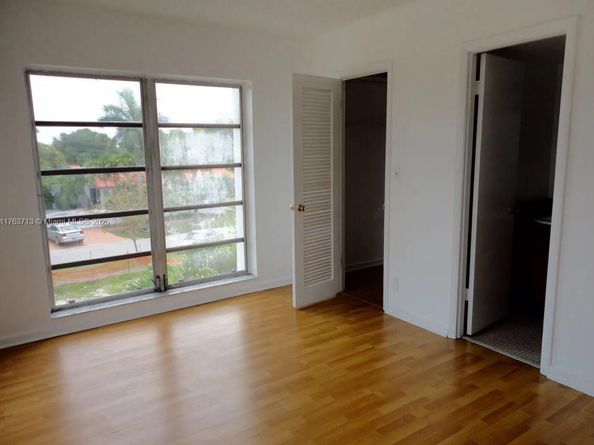 1220 71st St 35, Miami Beach FL 33141