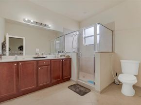 339 NE 37th Ter, Homestead FL 33033