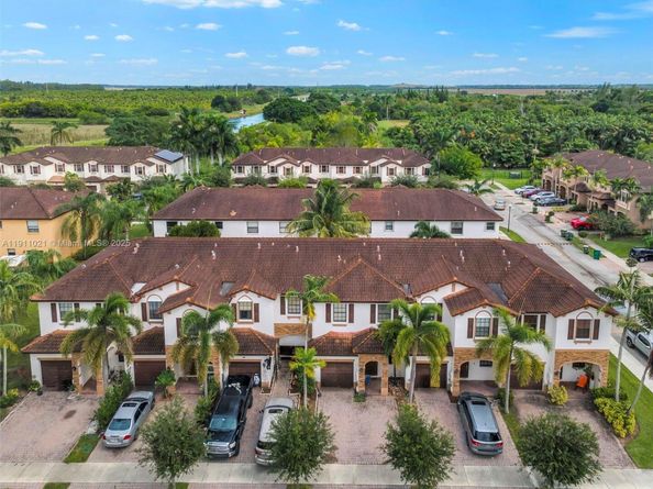 339 NE 37th Ter, Homestead FL 33033