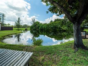611 N University Dr 3, Plantation FL 33324