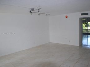 611 N University Dr 3, Plantation FL 33324