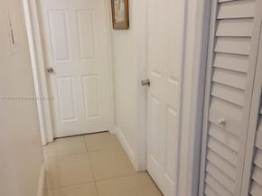 2915 SW 4th St, Miami FL 33135